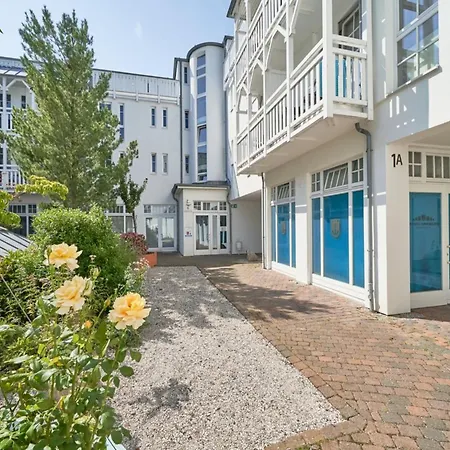 Apartment Mit Moeblierten Balkon In Sellin (Rugen)